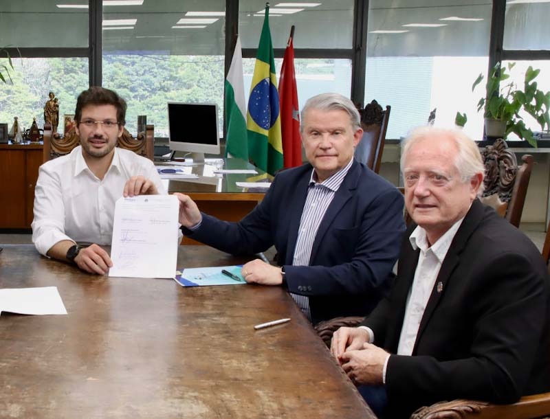 IPARDES e Prefeitura de Londrina assinam Termo de Cooperação para levantamento de indicadores sobre o município
