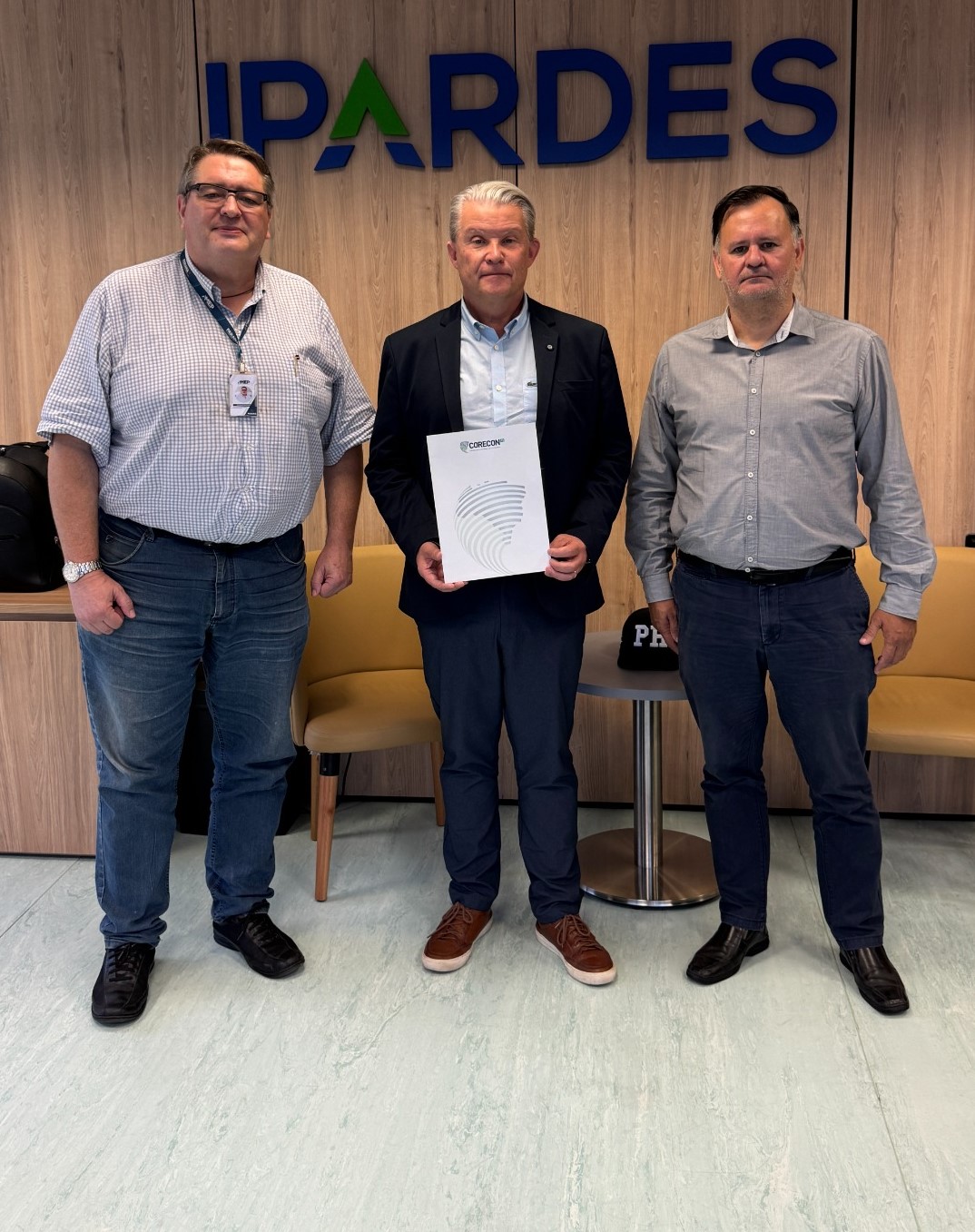 IPARDES recebe equipe do Conselho Regional de Economia