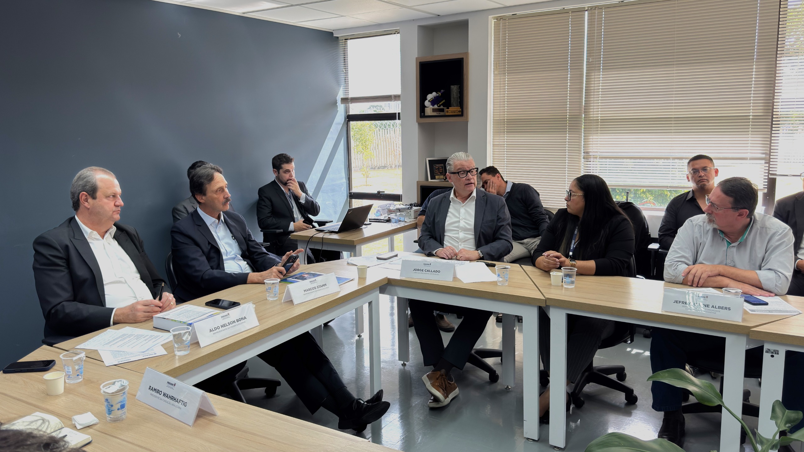 IPARDES apresenta projetos, na reunião do Conselho Paranaense de Ciência e Tecnologia (CCT)