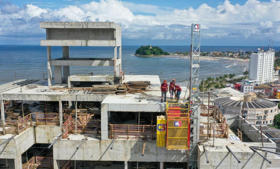 Maior do País: salário médio da construção civil no Paraná chega a R$ 3,8 mil